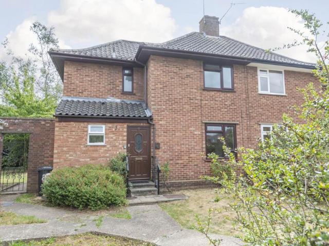 House for sale in Lakenham, East Bank