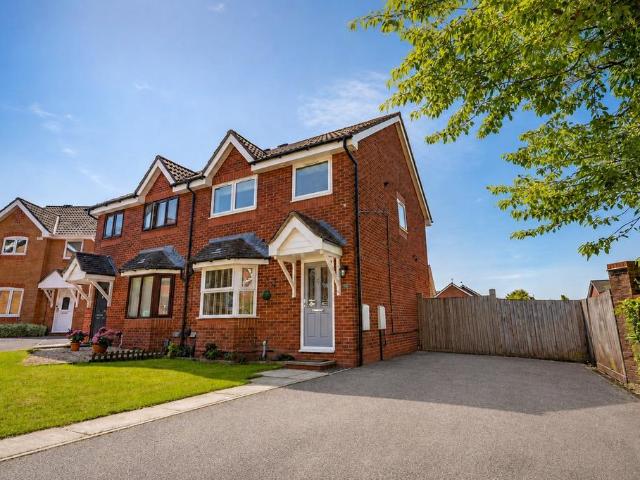 House for sale in Lordshill, City Of Southampton