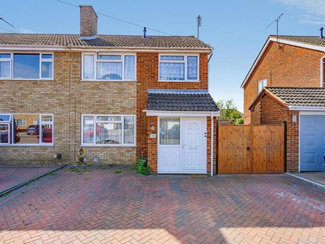House for sale in Sundon Park, Luton