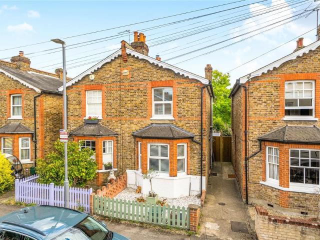 House for sale in Berrylands, Greater London