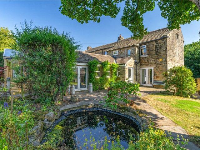 House for sale in Baildon
