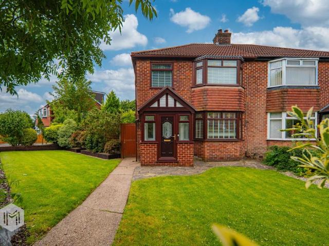 House for sale in Burnden, Lee Bank