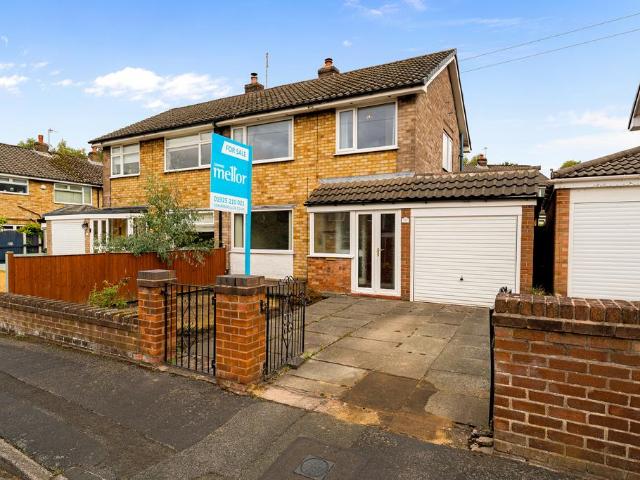 House for sale in Grappenhall, Warrington
