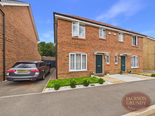 House for sale in Overstone Lodge, Northampton