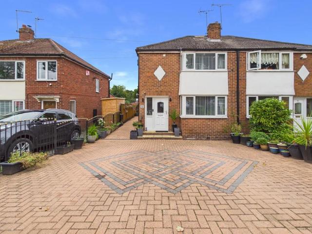 House for sale in Low Ackworth, West Yorkshire