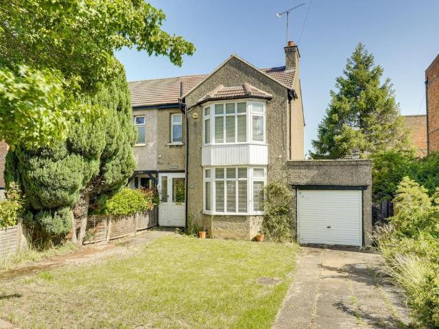House for sale in Leighton-Linslade, Linslade