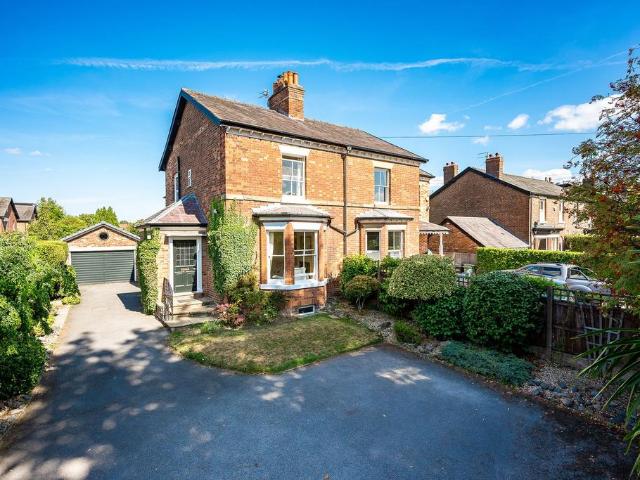 House for sale in Fulshaw Park, Wilmslow