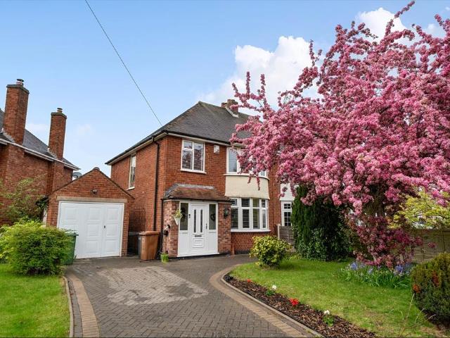House for sale in Kingshurst, West Midlands