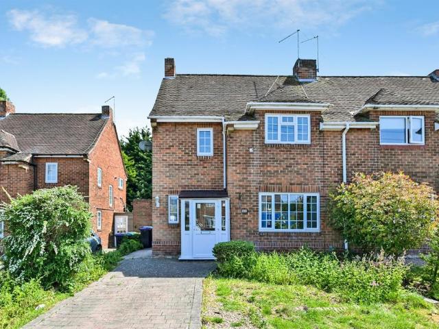 House for sale in Barton In Fabis, East Midlands