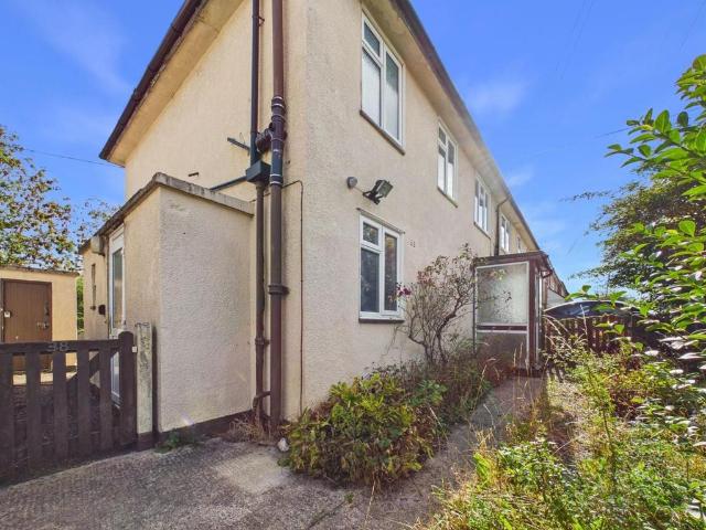 House for sale in New Parks, Leicester