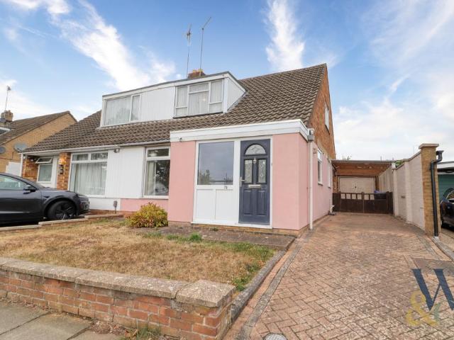 House for sale in Northampton, Northamptonshire