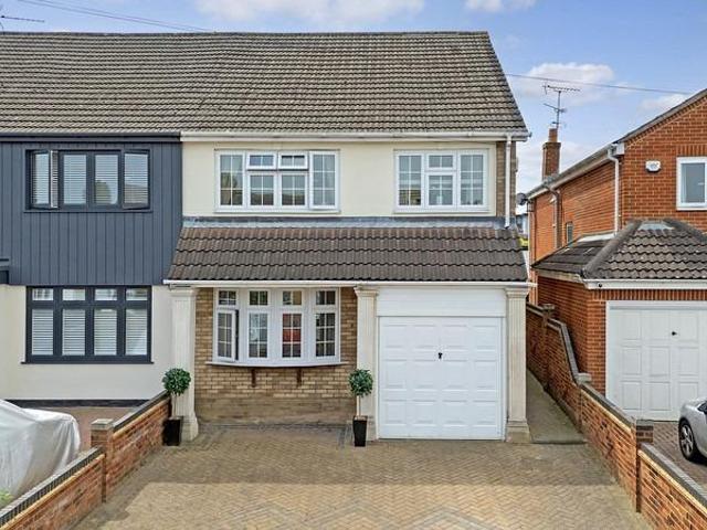 House for sale in Langdon Hills, Essex