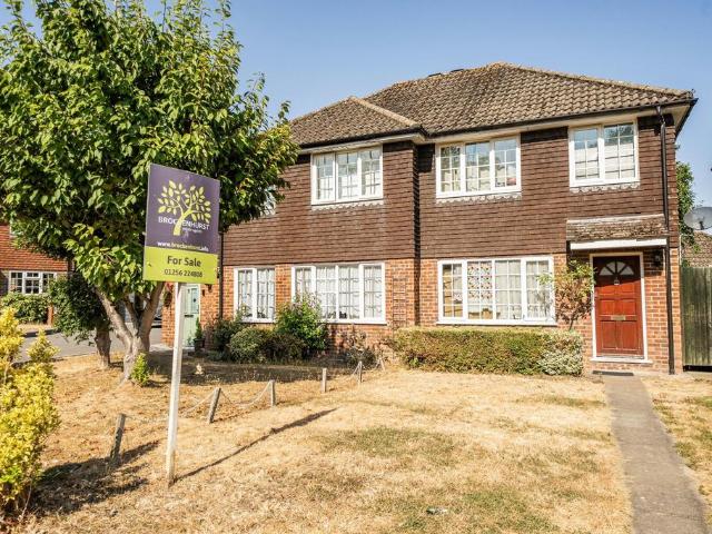 House for sale in Basingstoke, Basingstoke and Deane