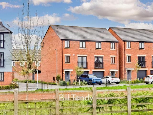 House for sale in Lichfield, Boley Park