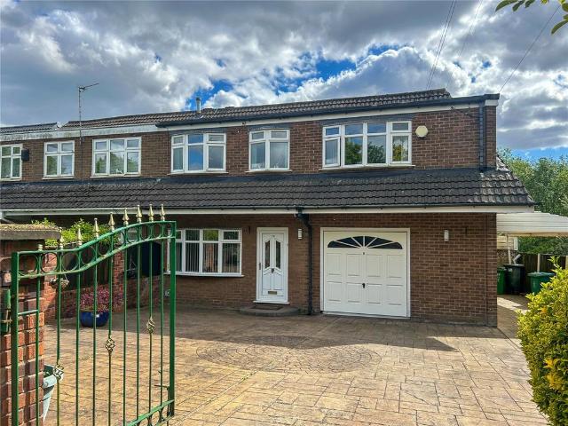 House for sale in Georgia, Greater Manchester