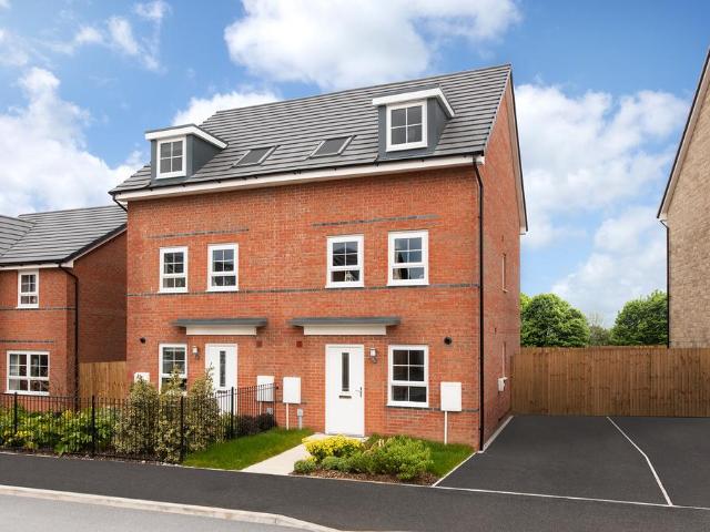 House for sale in Overstone, Moulton
