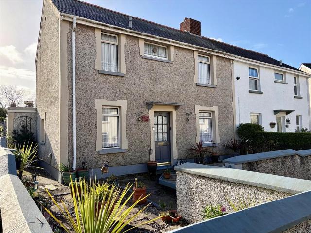House for sale in Milford Haven, Wales