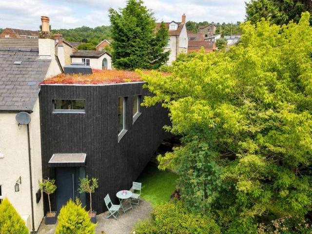 House for sale in Bromsberrow Heath, Gloucestershire