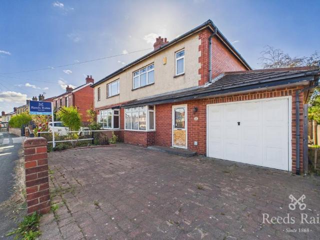 House for sale in West Ardsley, East Ardsley