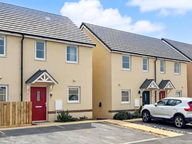 House for sale in Brandis Corner, Devon
