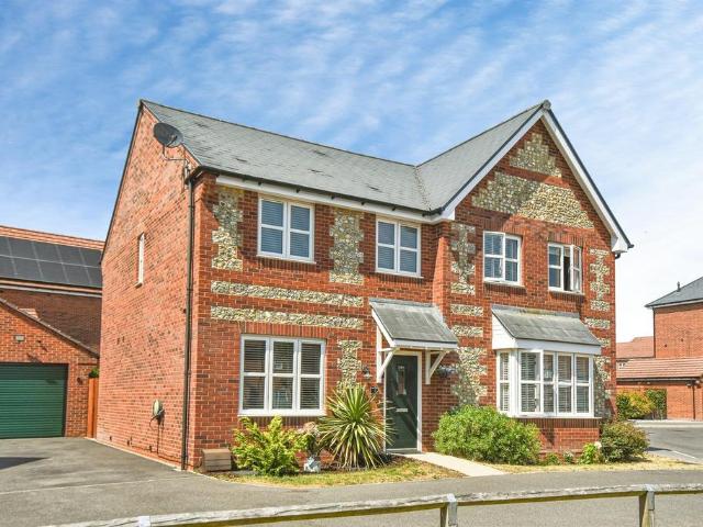 House for sale in Amesbury