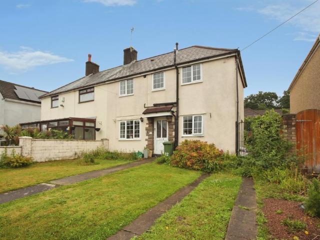 House for sale in Pontypridd, Wales