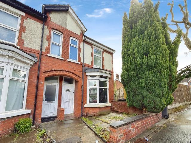 House for sale in Goldthorn Hill, Penn