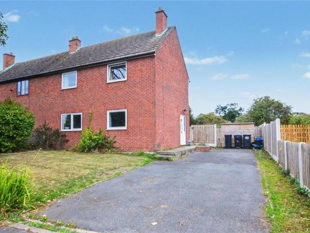 House for sale in Kirk Deighton