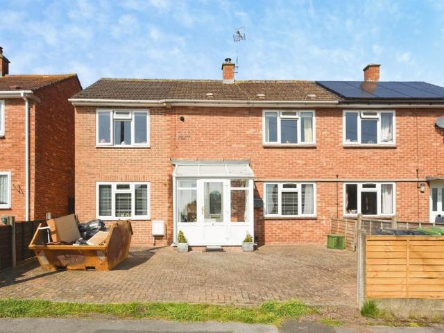 House for sale in Newent, Bromsberrow Heath