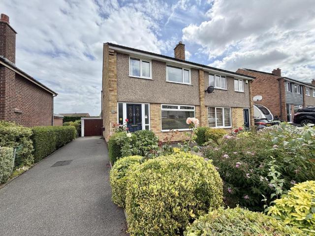 House for sale in Garforth, West Yorkshire