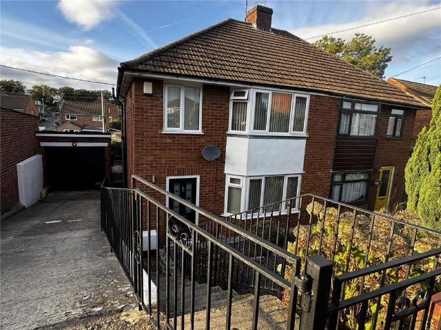 House for sale in Cam, Stroud