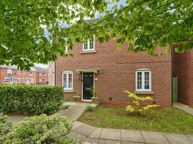 House for sale in Gloucester, Gloucestershire