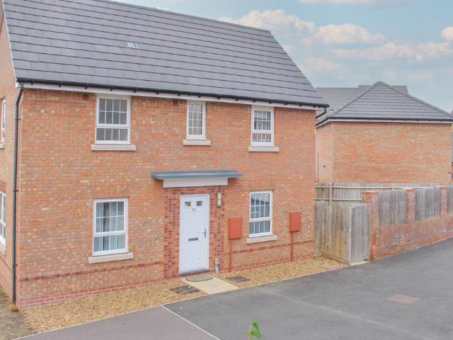 House for sale in Eggington, Bedfordshire
