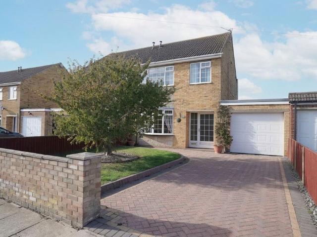 House for sale in Wybers Wood