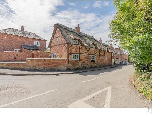 House for sale in Stanford On Avon, Leicestershire