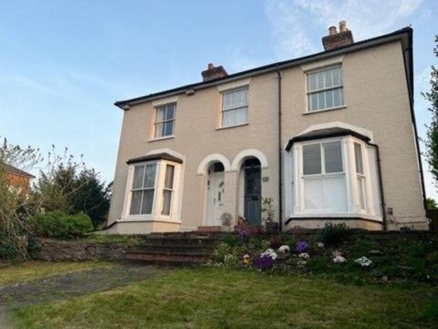 House for sale in Watford Heath, Watford