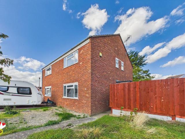 House for sale in Kingsway, Gloucester