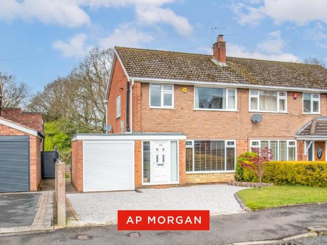 House for sale in Stourbridge, West Midlands
