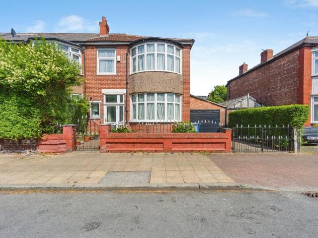 House for sale in Old Trafford, Trafford Park