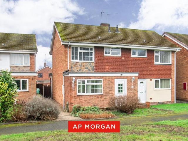 House for sale in Kingswinford, West Midlands