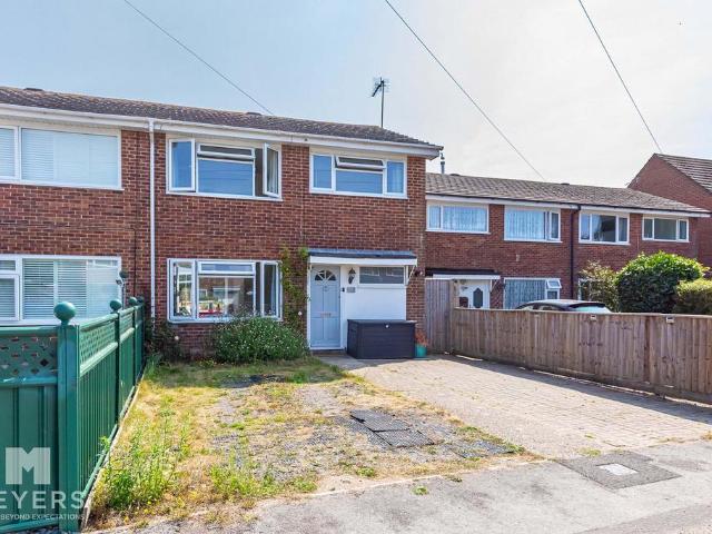 House for sale in Burton and Winkton, Burton