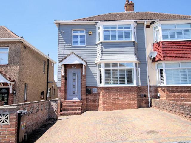 House for sale in Port Solent, City Of Portsmouth