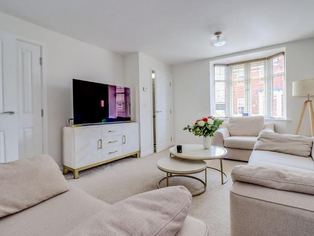 House for sale in Lubbesthorpe, Pinfold