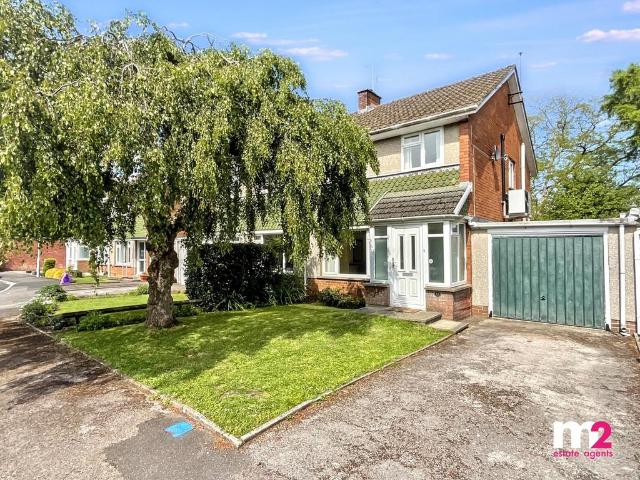 House for sale in Llanbadoc, Wales