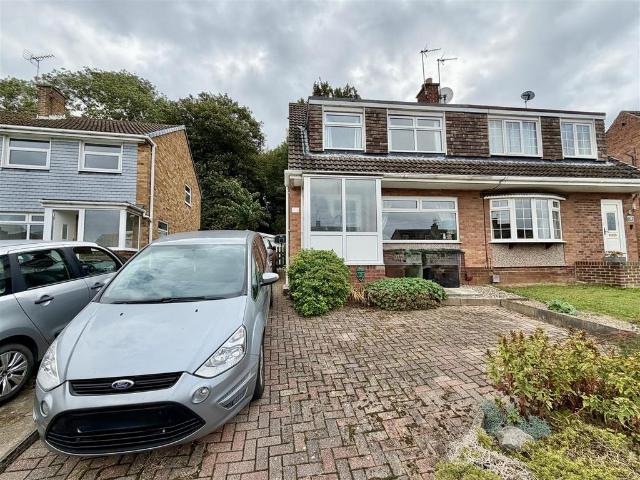 House for sale in Garforth, West Yorkshire