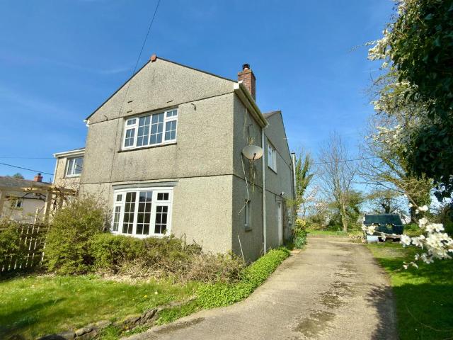 House for sale in St. Kew, St Kew Highway