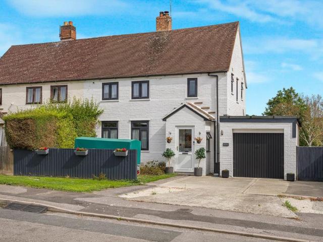 House for sale in Golden Valley, Tewkesbury