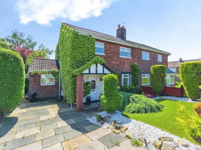 House for sale in Hollingworth, Tameside