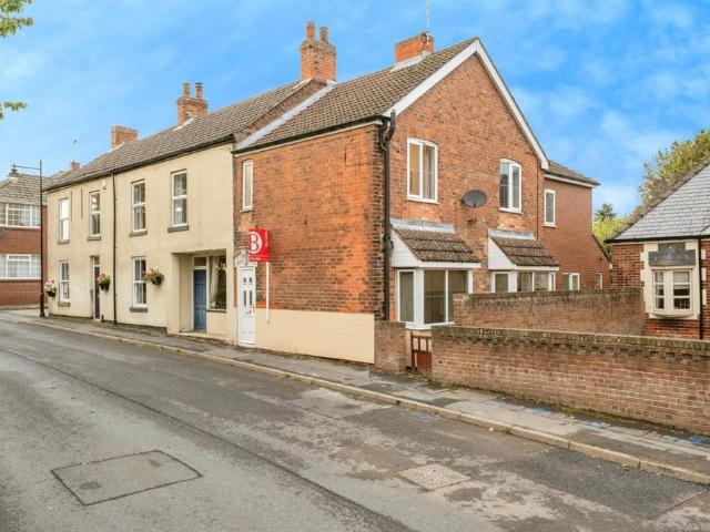 House for sale in East Lound, North Lincolnshire