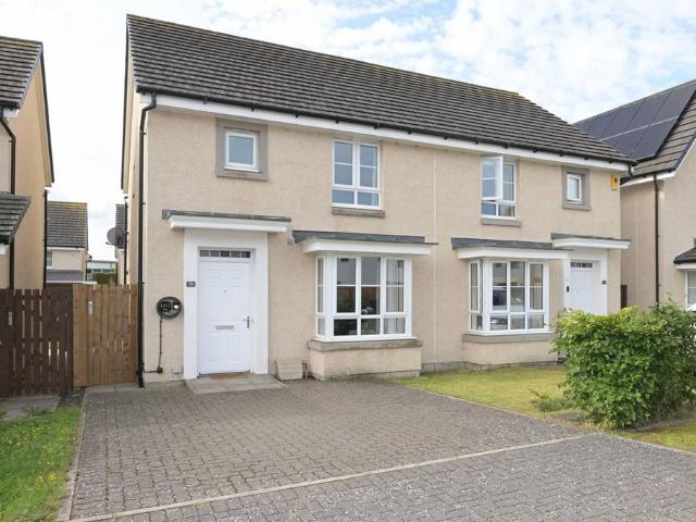 House for sale in South Gyle, Scotland
